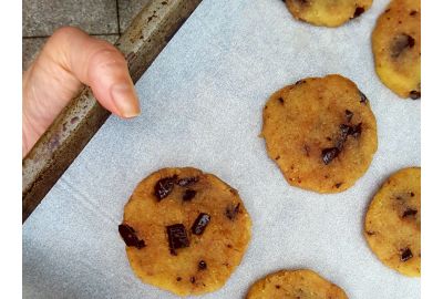 Low Carb Chocolate Chip Cookies Recipe With Natural Sweeteners