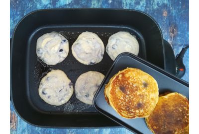 Keto Lemon & Blueberry Ricotta Pancakes